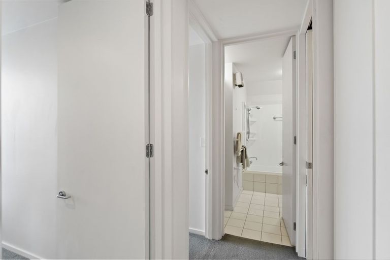 Photo of property in 18/15 Peterborough Street, Christchurch Central, Christchurch, 8013