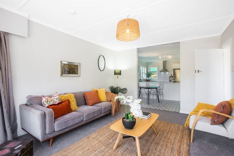 Photo of property in 87 Hair Street, Wainuiomata, Lower Hutt, 5014