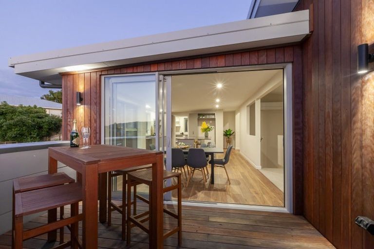 Photo of property in 1a Martin Road, Paraparaumu Beach, Paraparaumu, 5032