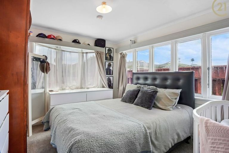 Photo of property in 1/1 Margaret Street, Papakura, 2110