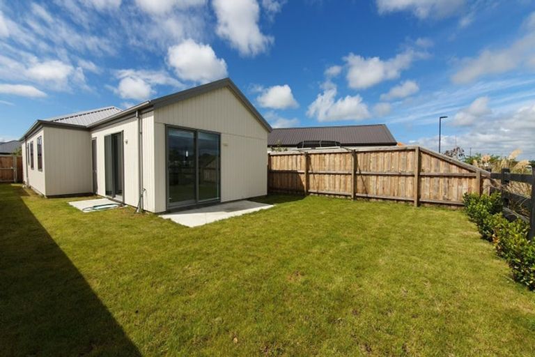 Photo of property in 8 Nepia Lane, Rolleston, 7615