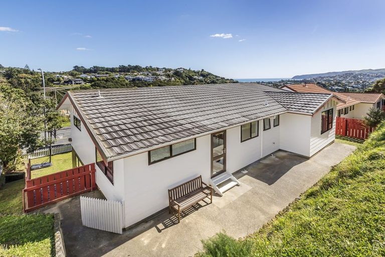 Photo of property in 71 Leeward Drive, Whitby, Porirua, 5024
