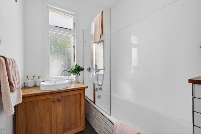 Photo of property in 1/44 Emano Street, Toi Toi, Nelson, 7010
