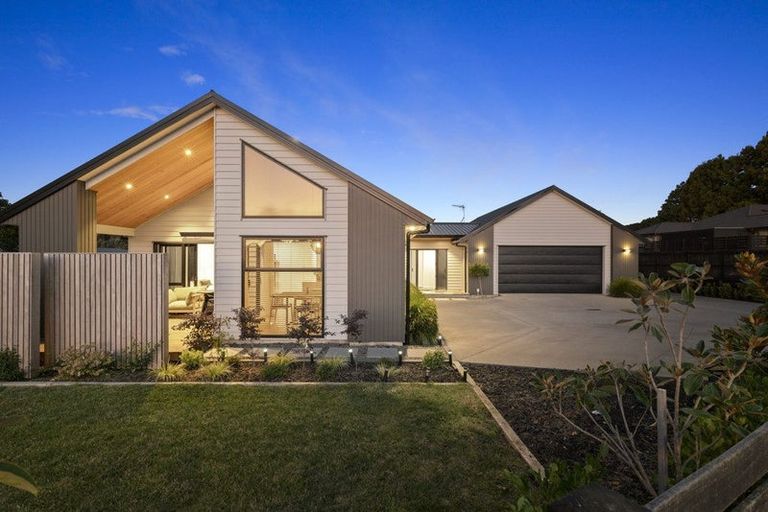 Photo of property in 29 Laurelwood Avenue, Pukekohe, 2120