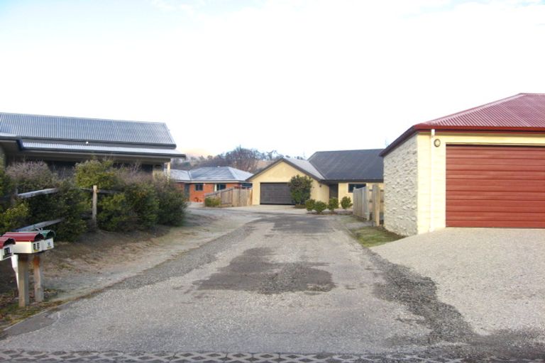 Photo of property in 13 Shanahan Lane, Arrowtown, 9302