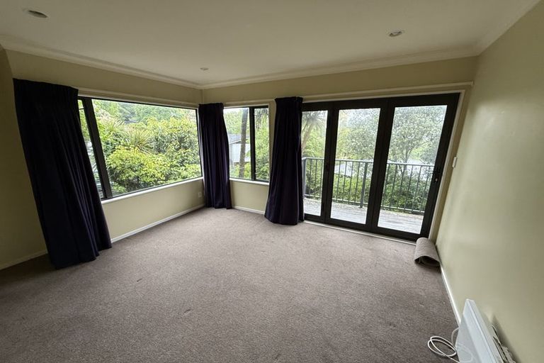 Photo of property in 3a Maldive Street, Khandallah, Wellington, 6035