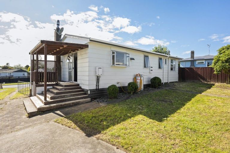 Photo of property in 93 Morvern Crescent, Tokoroa, 3420
