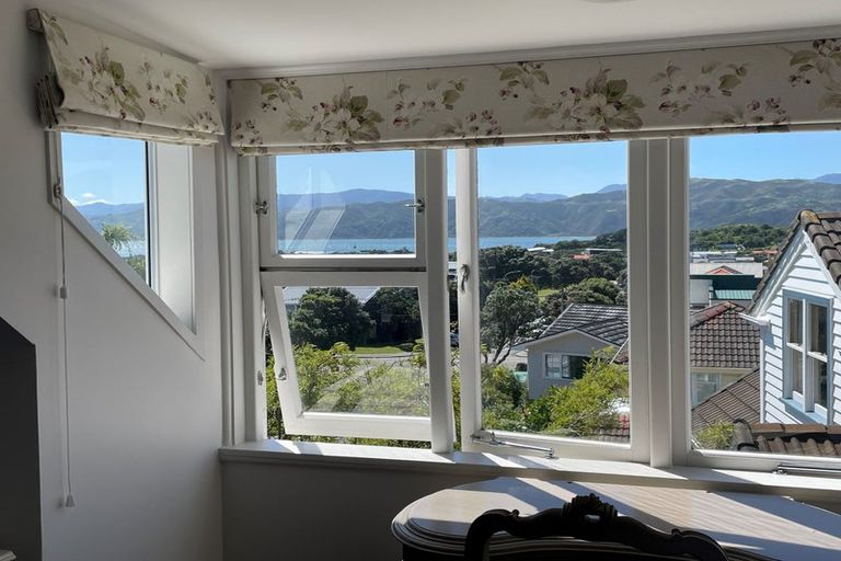 Photo of property in 6 Burnham Street, Seatoun, Wellington, 6022