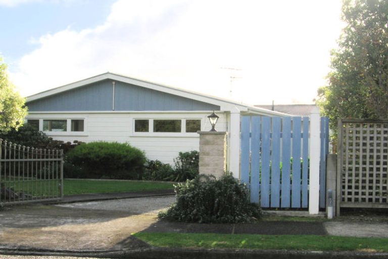 Photo of property in 25 Rata Street, Waikanae, 5036