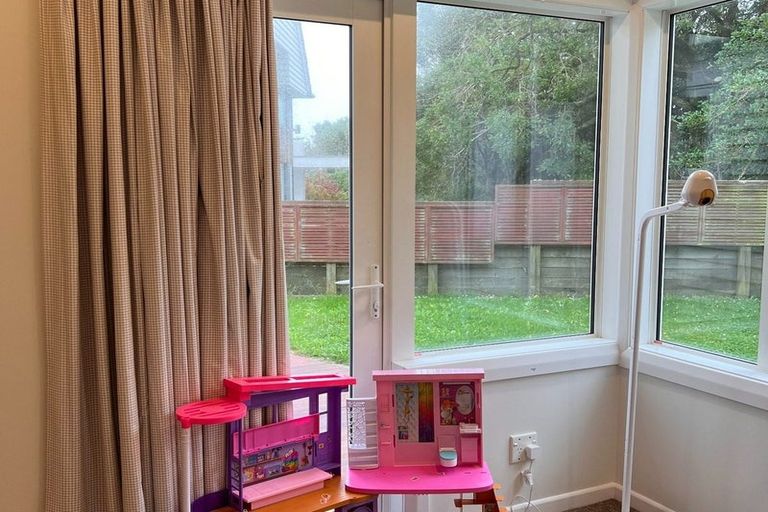 Photo of property in 31 Duthie Street, Karori, Wellington, 6012