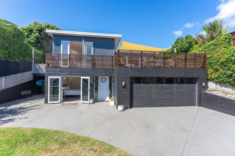 Photo of property in 75a Marine Parade, Paraparaumu Beach, Paraparaumu, 5032