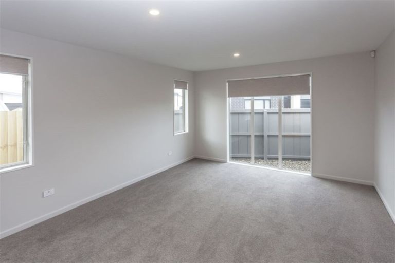 Photo of property in 9 Ardnave Lane, Broomfield, Christchurch, 8042