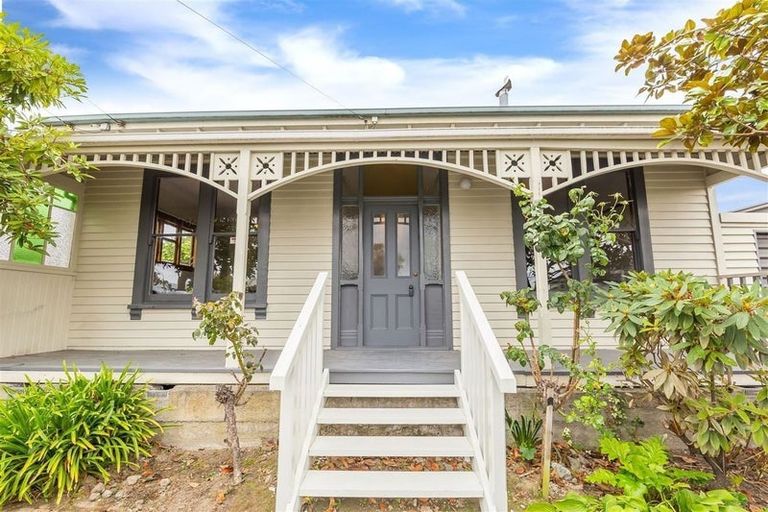 Photo of property in 85 Caledonian Road, St Albans, Christchurch, 8014