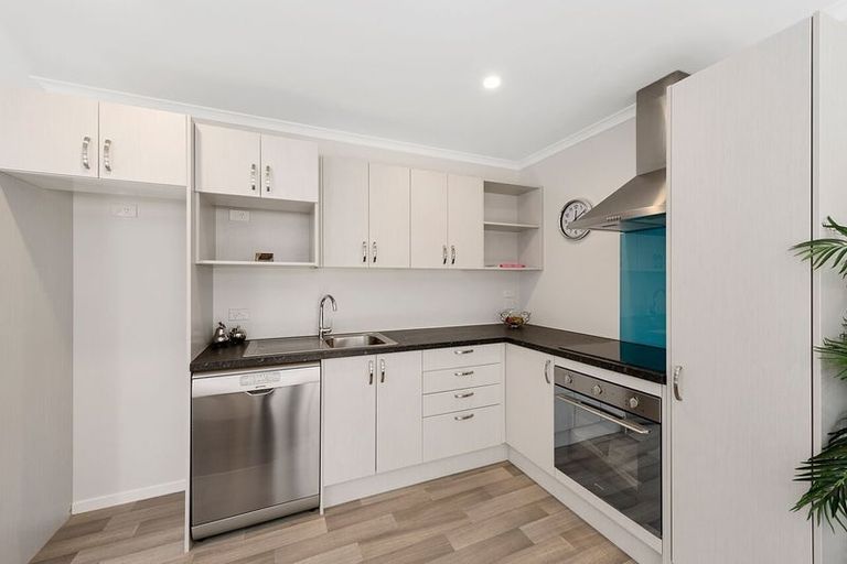 Photo of property in 13u5 Jones Crescent, Melville, Hamilton, 3206