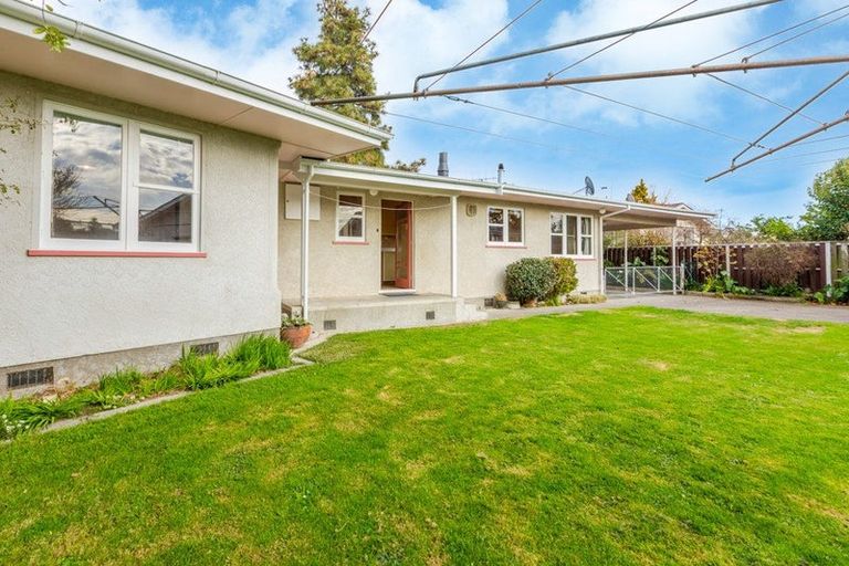 Photo of property in 6 Gebbie Road, Taradale, Napier, 4112