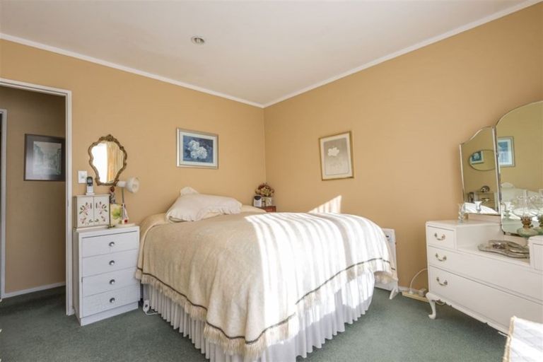 Photo of property in 2/80 Huntaway, Te Awamutu, 3800