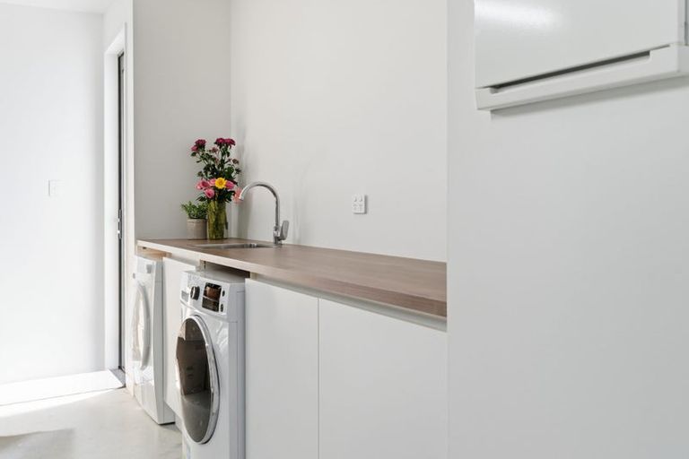 Photo of property in 15 Frank Ernest Crescent, Prebbleton, 7604