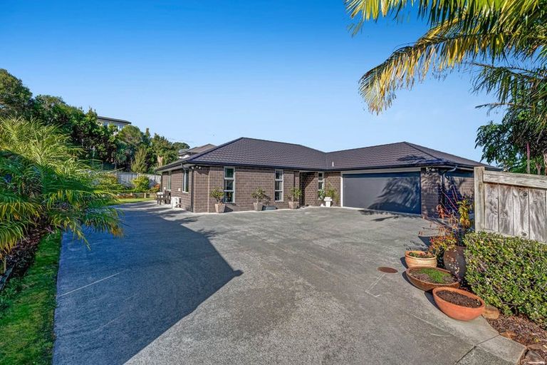 Photo of property in 11 Riverleigh Drive, Snells Beach, 0920