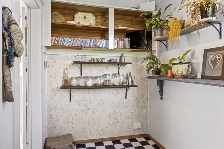 Photo of property in 21 Egmont Street, Patea, 4520
