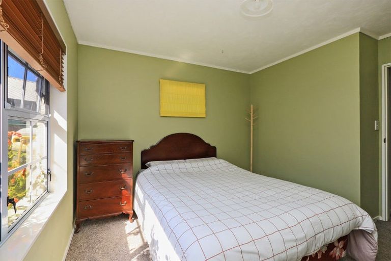 Photo of property in 84 O'dowd Road, Taradale, Napier, 4112