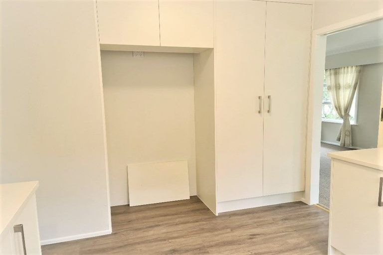 Photo of property in 6 Nicholson Place, Hillcrest, Auckland, 0627