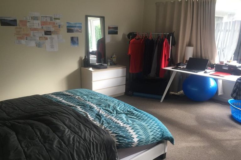 Photo of property in 216 Riverlaw Terrace, Saint Martins, Christchurch, 8022