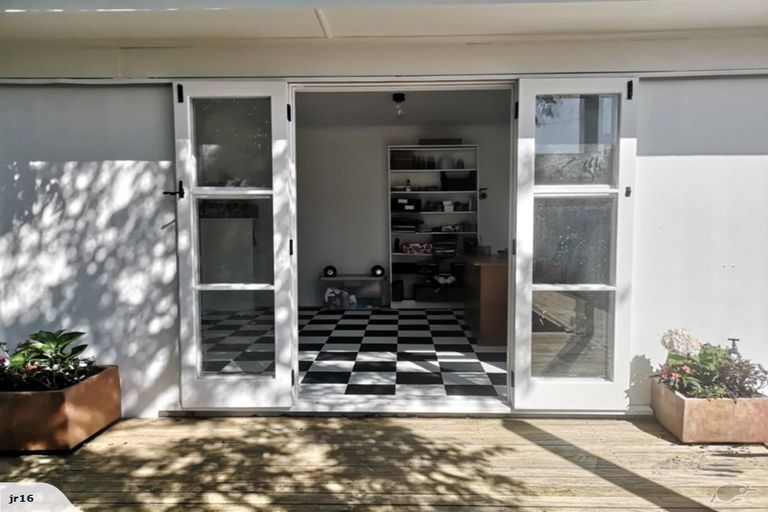Photo of property in 596 Maunganui Road, Mount Maunganui, 3116