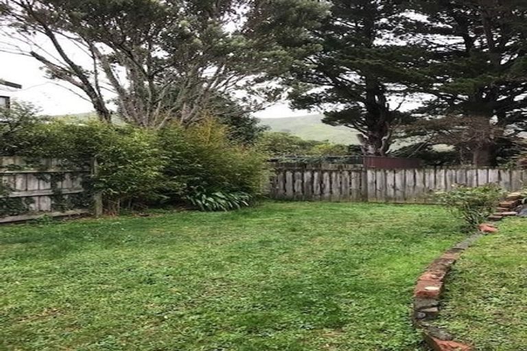 Photo of property in 230a Mitchell Street, Brooklyn, Wellington, 6021