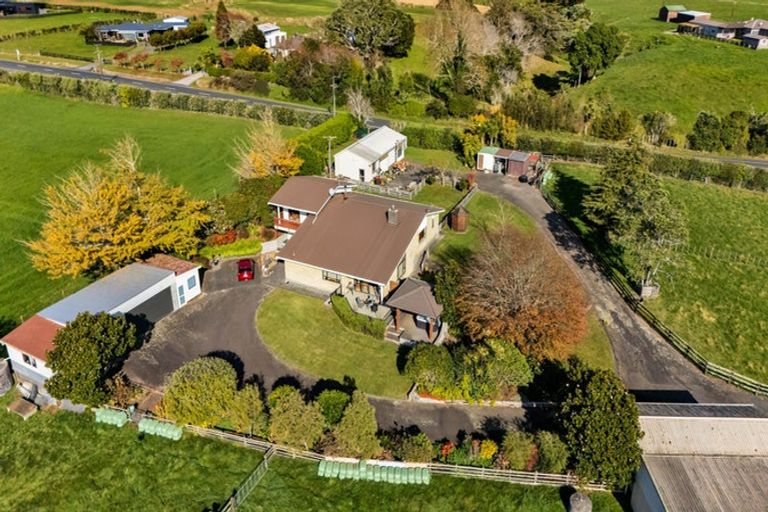 Photo of property in 97 Manutahi Road, Tarurutangi, New Plymouth, 4372