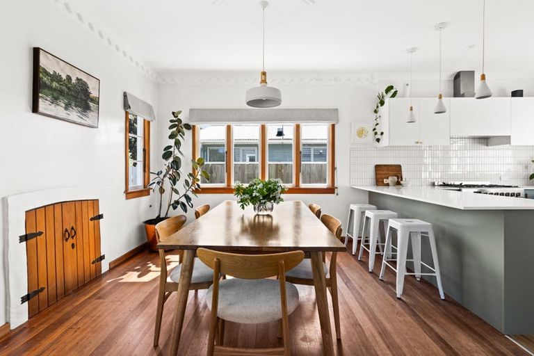 Photo of property in 49 Tom Parker Avenue, Marewa, Napier, 4110