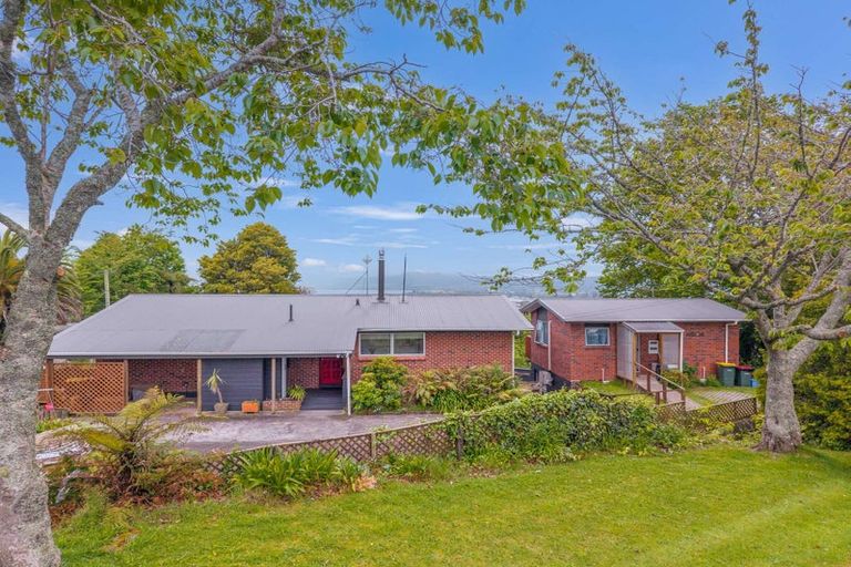 Photo of property in 45 Mountain Road, Western Heights, Rotorua, 3015