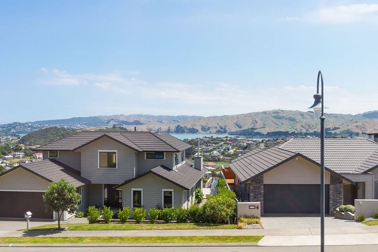 Photo of property in 7 Pacific View, Whitby, Porirua, 5024