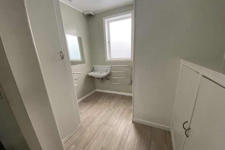 Photo of property in 40 Hargreaves Street, Mount Cook, Wellington, 6021