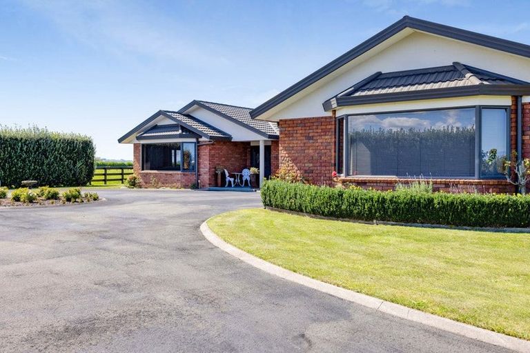Photo of property in 268 Waihi Road, Hawera, 4673