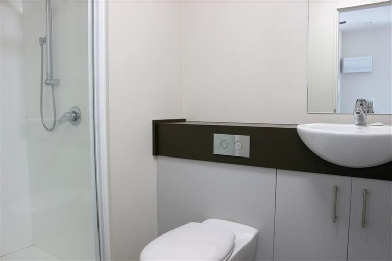 Photo of property in The Peak Apartments, 706/170 Taranaki Street, Te Aro, Wellington, 6011
