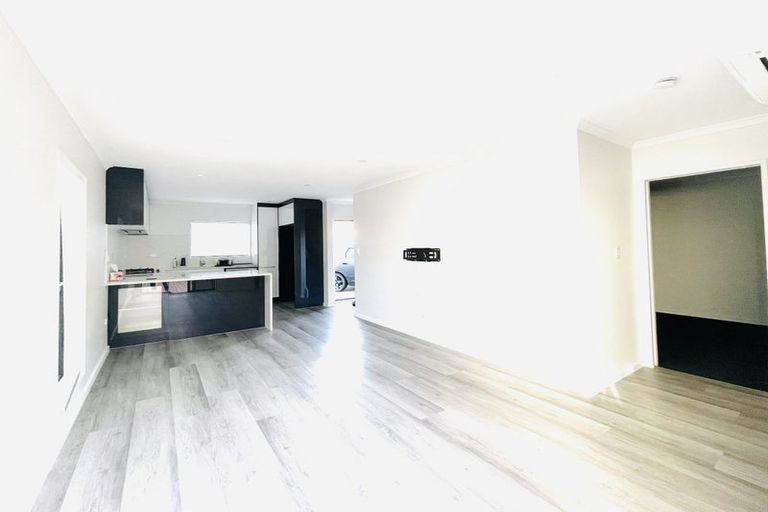 Photo of property in 10b George Street, Mangere East, Auckland, 2024