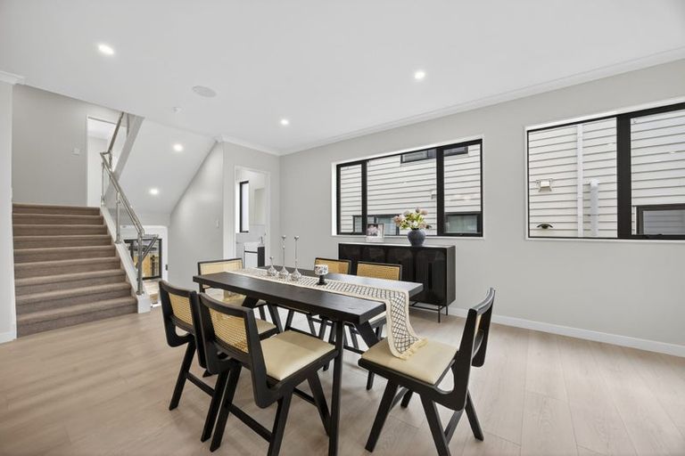 Photo of property in 2 Ballyalton Crescent, Flat Bush, 2019