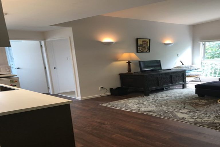 Photo of property in Capital Hill Apartments, 31/54u Hill Street, Thorndon, Wellington, 6011