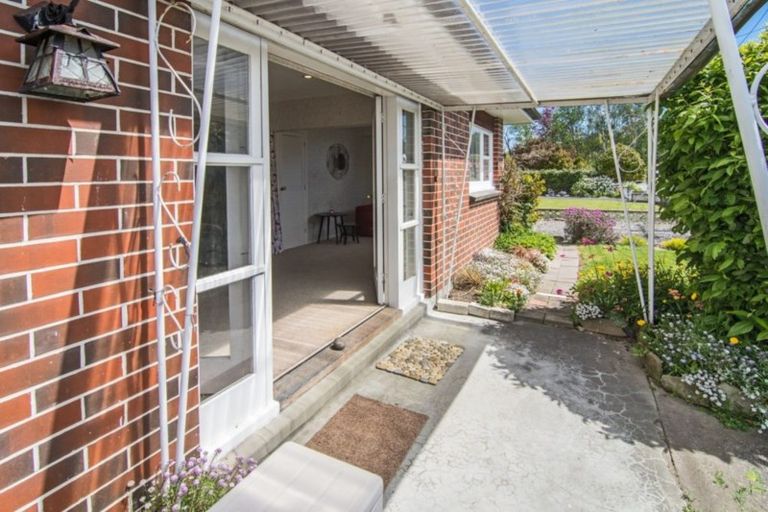 Photo of property in 1a Coddington Crescent, Masterton, 5810