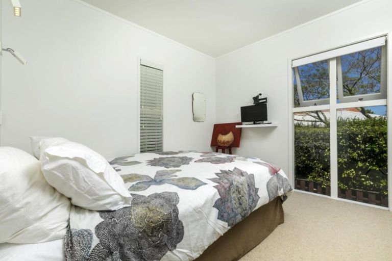 Photo of property in 1/7 Macky Avenue, Devonport, Auckland, 0624