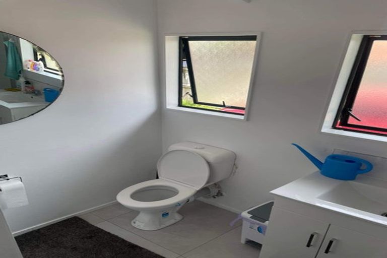 Photo of property in 24 Freda Place, Favona, Auckland, 2024