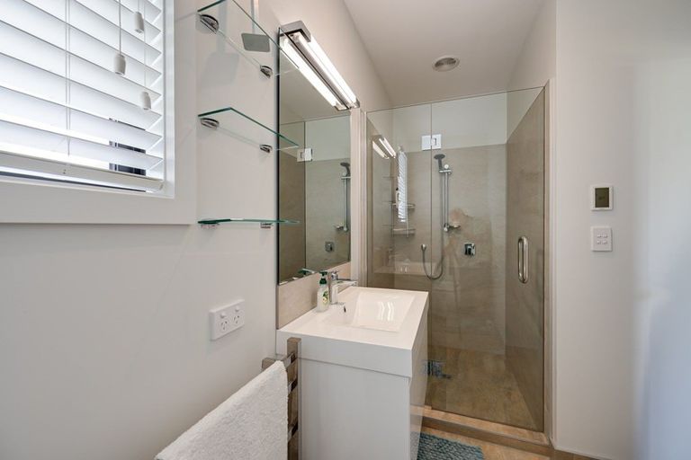 Photo of property in 37 Mcadam Drive, Jacks Point, Queenstown, 9371