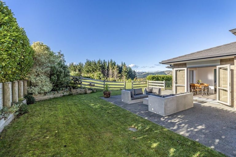Photo of property in 88b Endeavour Drive, Whitby, Porirua, 5024