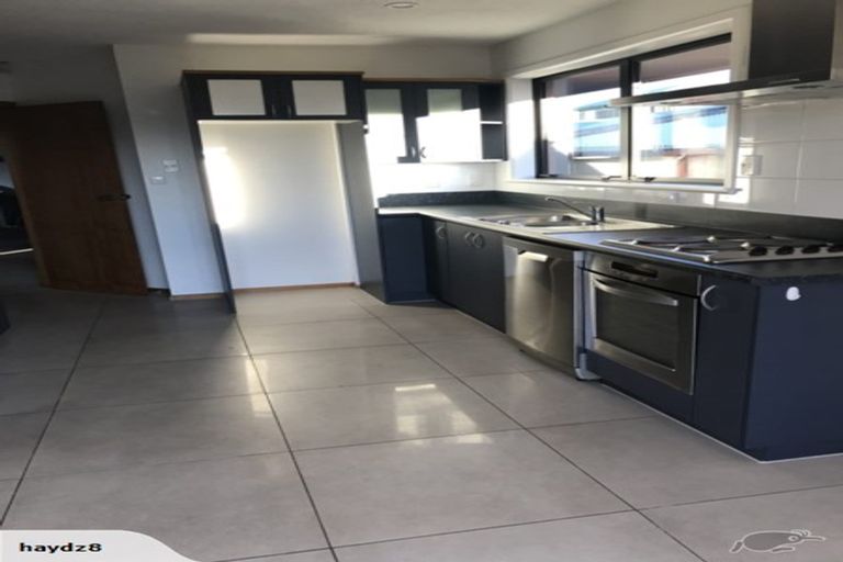 Photo of property in 5 Rhyl Place, Bryndwr, Christchurch, 8053