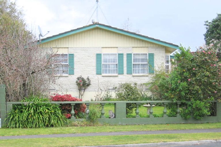 Photo of property in 40 Splitt Avenue, Glenview, Hamilton, 3206