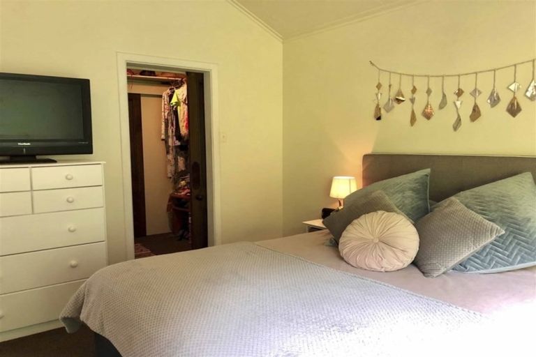 Photo of property in 52 Marama Avenue South, Otatara, Invercargill, 9879