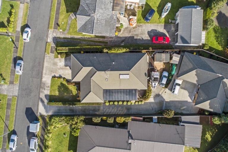 Photo of property in 13 Meachen Terrace, Waiuku, 2123