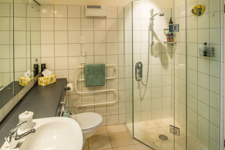 Photo of property in 9u9 Wilkinson Street, Oriental Bay, Wellington, 6011