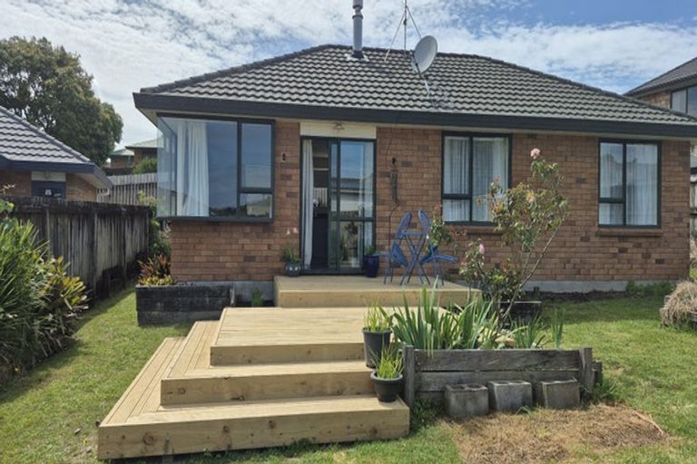 Photo of property in 20a Waitoa Street, Waiuku, 2123