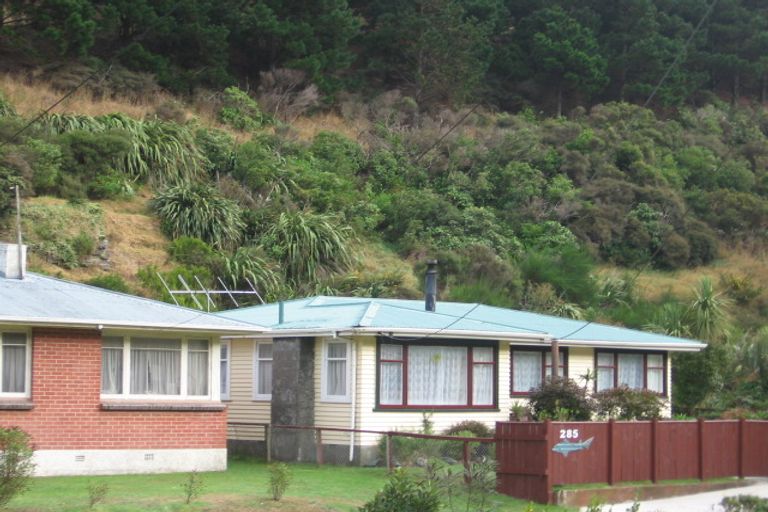 Photo of property in 285 Happy Valley Road, Owhiro Bay, Wellington, 6023